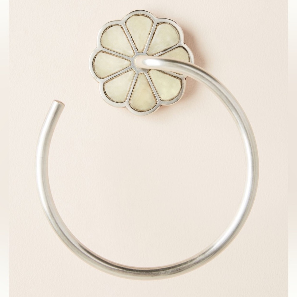 NWT Anthropologie Botanist Towel Ring
